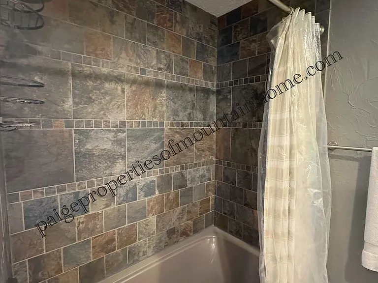 1741 Fairway Dr — Photo 17