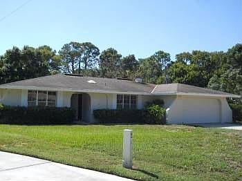 1st image of 210 W Lindenwood Cir