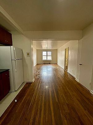 2nd image of 4225 80th St APT 5
