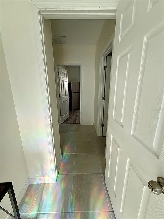 1 bed, 1.0 bath, 1484 sqft, $1,150 — Photo 3