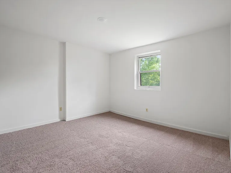 129 Fountain St #D — Photo 17