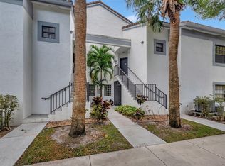 5450 Verona Dr APT M, Boynton Beach, FL 33437
