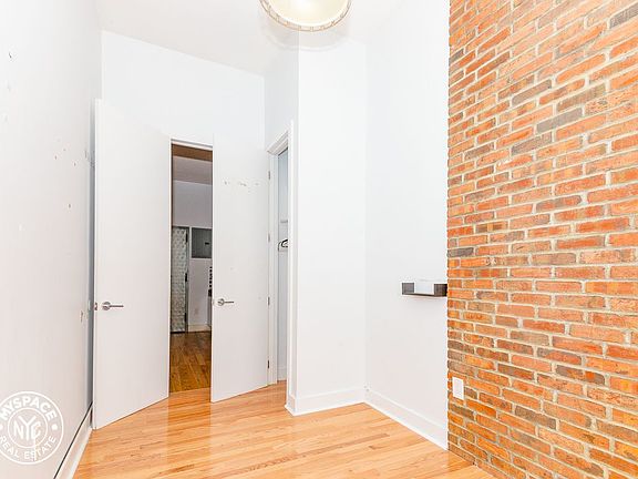 5th image of 518 Grand St #1BFF
