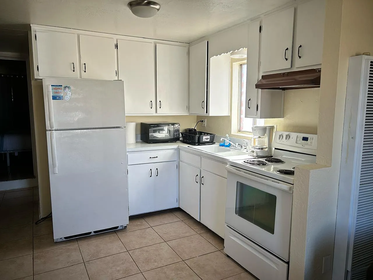 1 bed, $795 — Photo 3