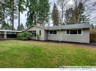 4045 NE 178th St, Lake Forest Park, WA 98155