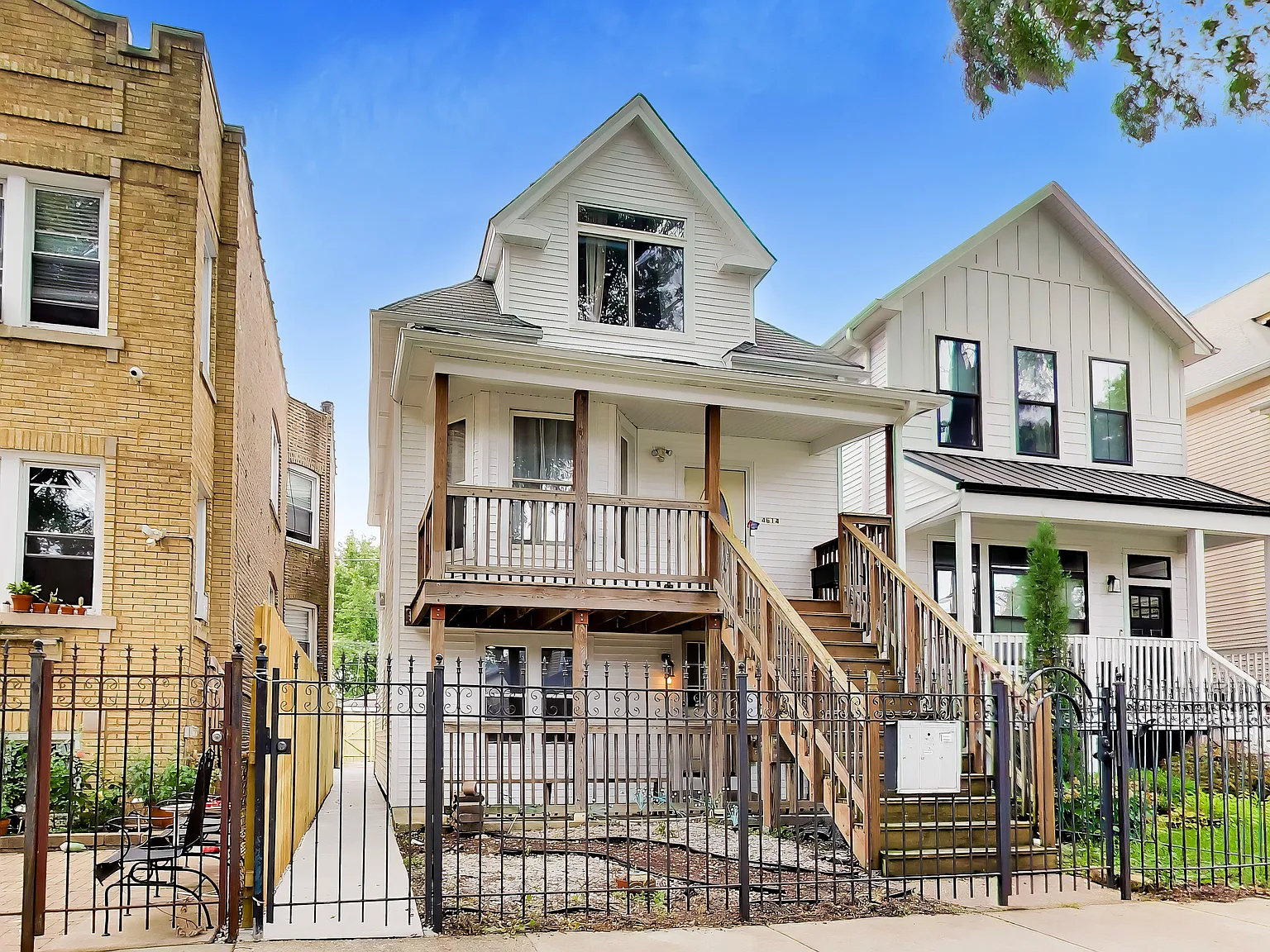 2 bed, $1,800 — Photo 3