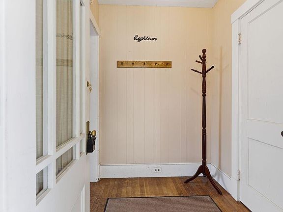 4th image of 18 Byfield Road