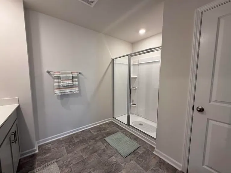 1883 Bridle Ln — Photo 8