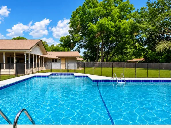 7 Holly Ave, Shalimar, FL 32579