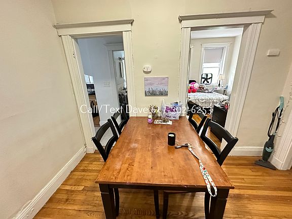 5th image of 15 Egremont Rd APT 3