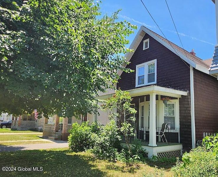 2nd image of 434 Arthur Street