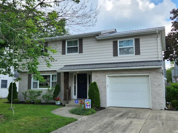 2009 Peachtree Ln, South Bend, IN 46617