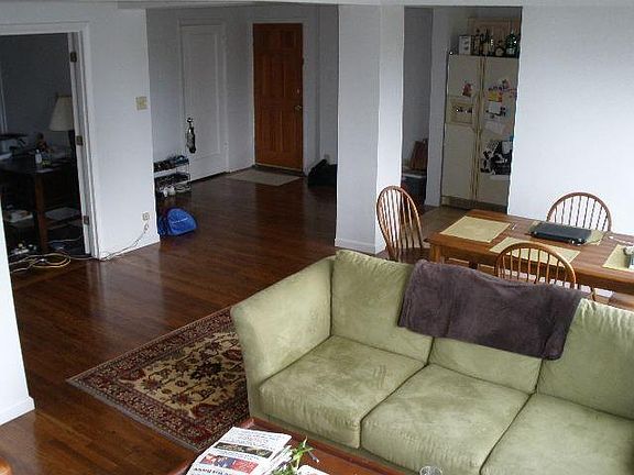 3rd image of 4515 Maryland Ave APT 803