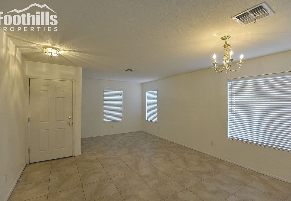 1st image of 3403 W Sagebrush Hills Ct
