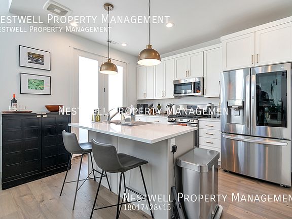 5th image of 10549 S Liv Way