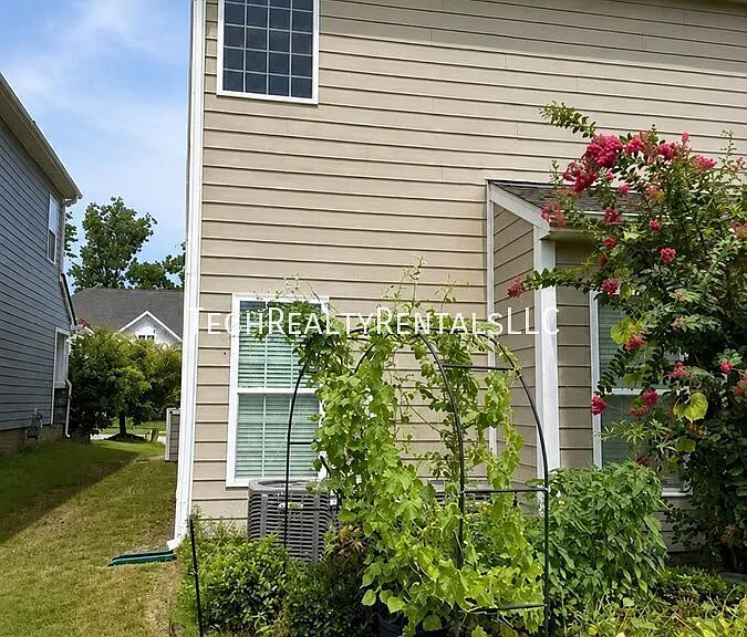 10665 Sky Chase Ave NW — Photo 28