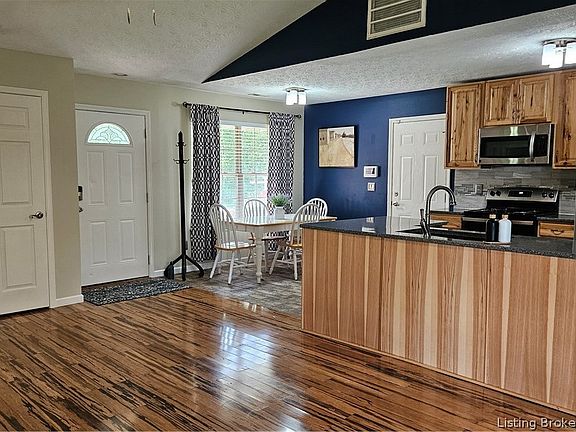 4th image of 1508 High Meadow Road