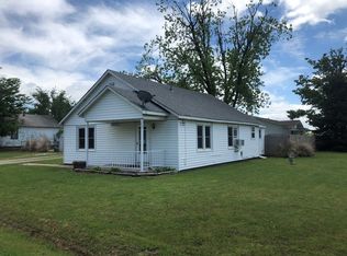 1224 Kaw St, Perry, OK 73077