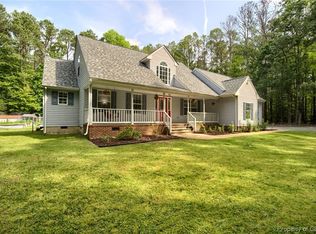 2675 High Point Ln, Gloucester, VA 23061