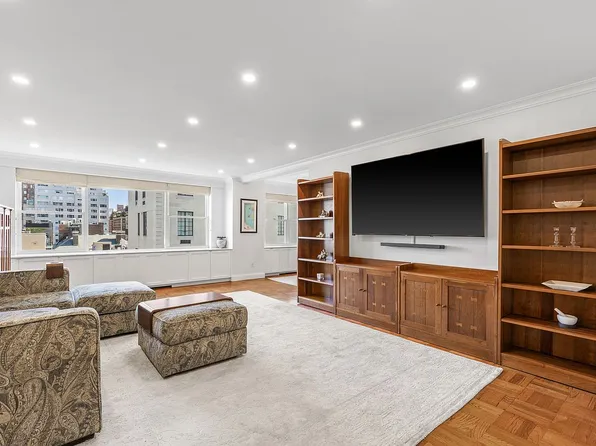 650 Park Ave APT 12C, New York, NY 10065