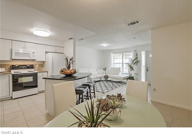 1st image of 6146 Principia Dr #4