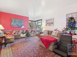570 Grand St APT H1405, New York, NY