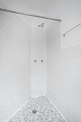 5th image of 1313 York Ave #2E