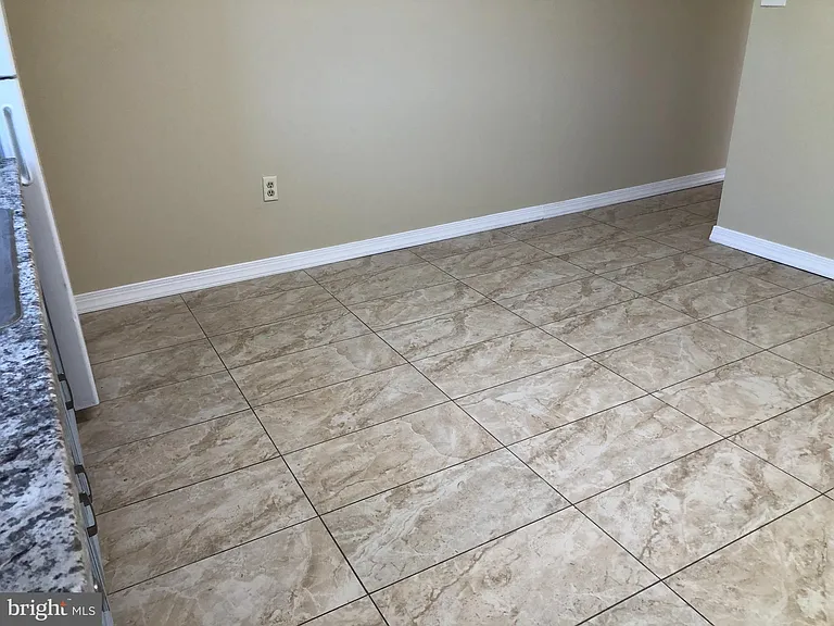 8 S Highland Ave #2 — Photo 18