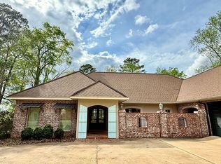 1014 Hidden Ridge Dr, Woodworth, LA 71485