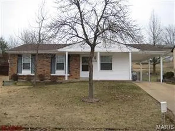3128 Pinebrook Dr, Arnold, MO 63010