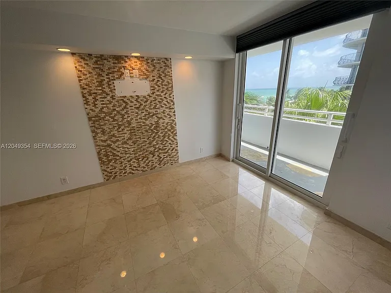 8911 Collins Ave #505 — Photo 19