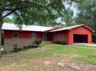 1256 Lost Horse Rd, Meridian, MS 39305