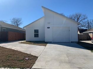 1326 Driess St, Fort Worth, TX 76104