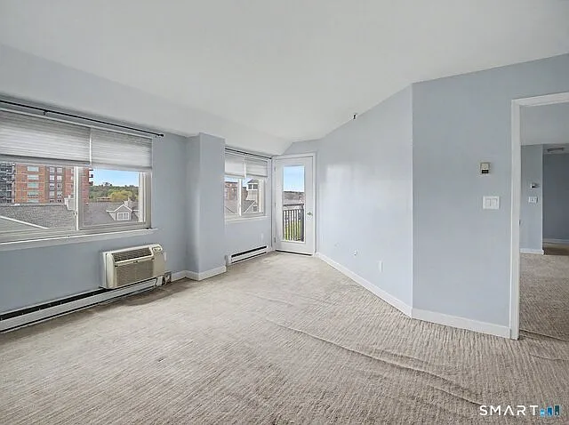 104 North St #604 — Photo 18