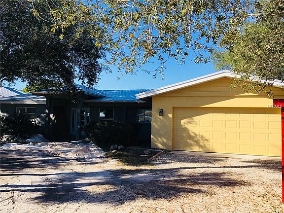 2nd image of 5026 Sandy Cove Ave