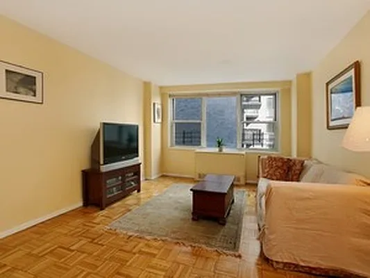 Sold by Corcoran | media 15