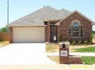 3005 Clarisa Dr, Moore, OK 73160