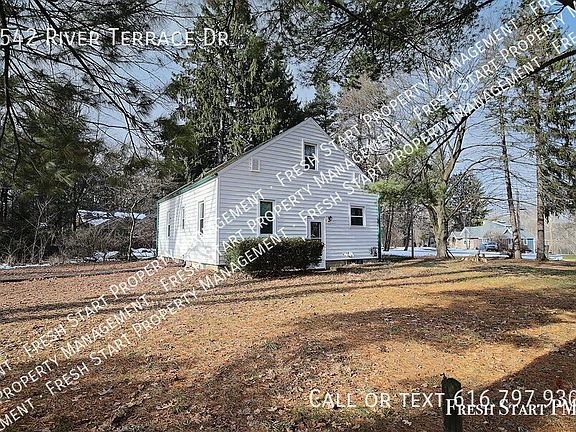 4th image of 1542 River Terrace Dr