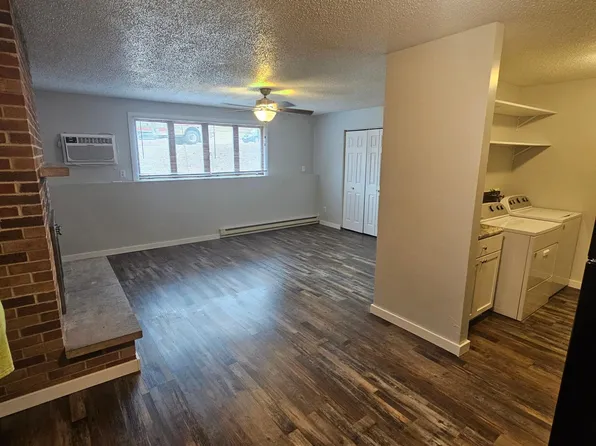 1160 Oakview Dr #11, Saint Charles, MN 55972