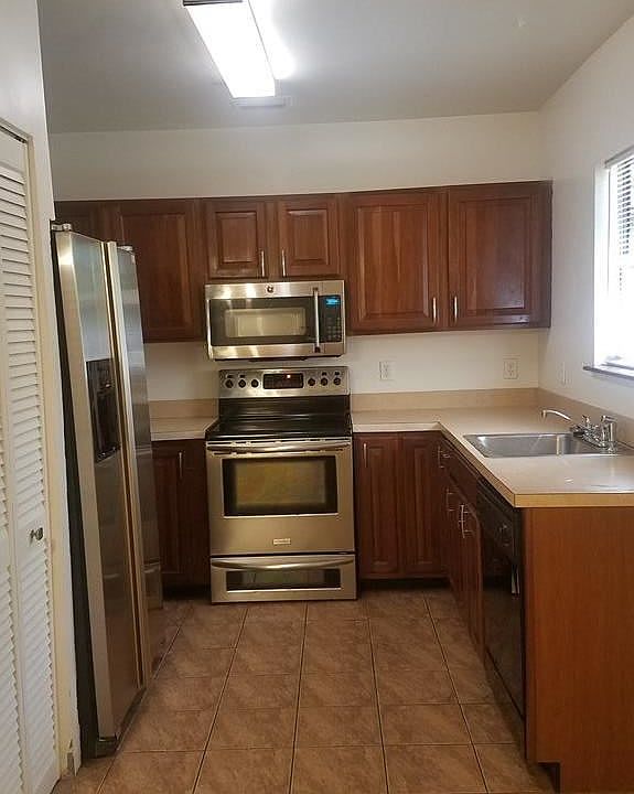 1st image of 7130 Arlet Dr