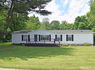 3377 S Pelzer Rd, Boonville, IN 47601