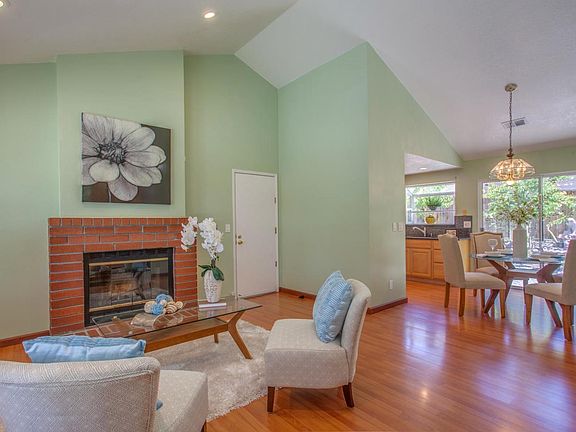 4th image of 1501 Shumaker Way