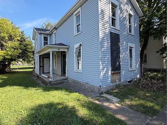 3rd image of 29 Vine St