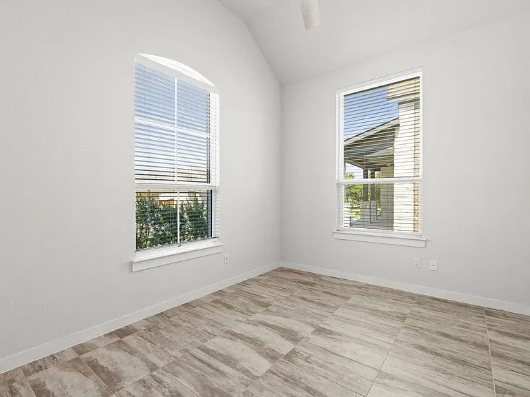 1204 Texas Ash Ln — Photo 7