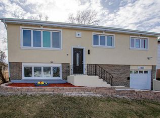 8931 W 91st Pl, Hickory Hills, IL