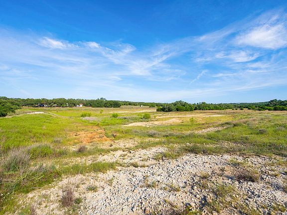 3rd image of 705 Roland Run LOT 61