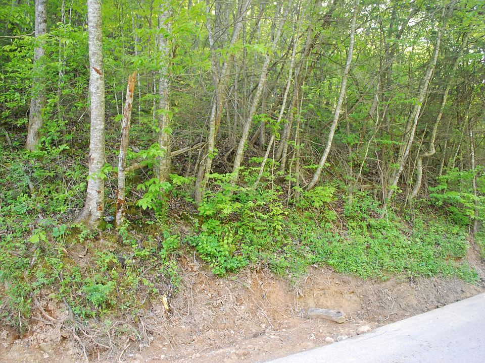 1st image of 1132 Cole Ln Lot 18