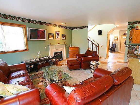 4th image of 25502 Kanasket Dr