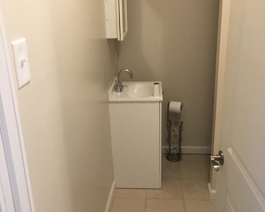 2nd image of 1809 Foulkrod St