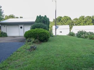 413 Graebe Rd, Charlestown, IN 47111